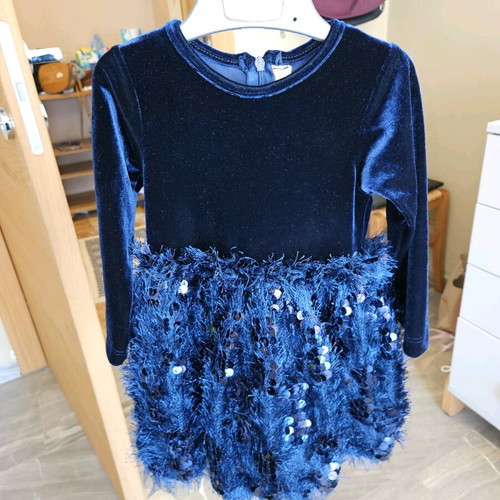 Dress for 2-year-old girl like new, dark blue velvet