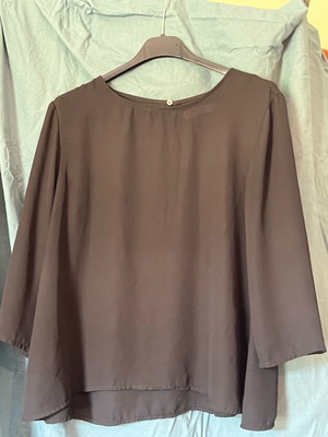 Pull & Bear C Throu Black Blouse like new, size Medium