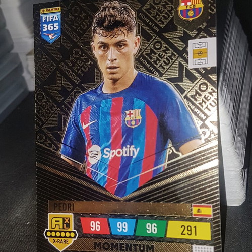 Pedri Momentum 2023 Panini Adrenalyn XL FIFA 365 card like new