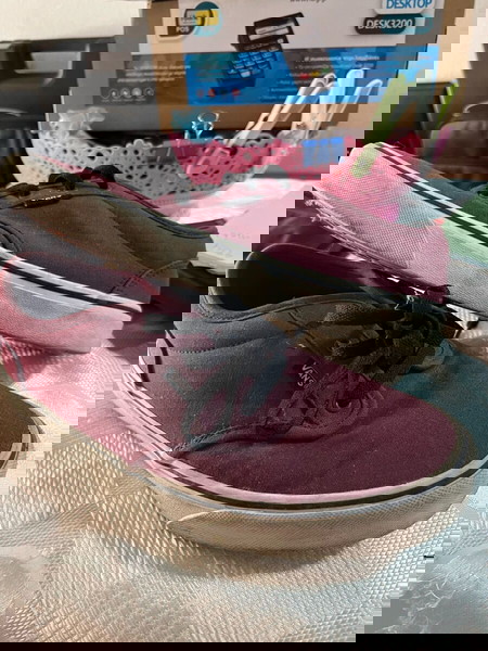 Vans παπούτσια