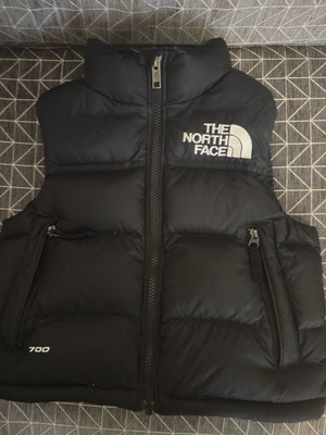 Παιδικό μπουφάν γιλέκο The North Face XS σαν καινούργιο