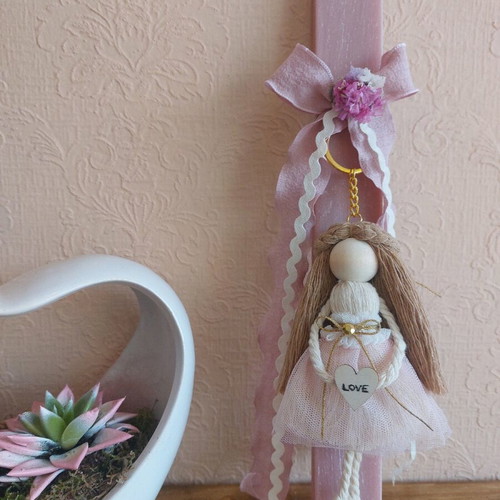 Scented candle with handmade macrame doll keychain new