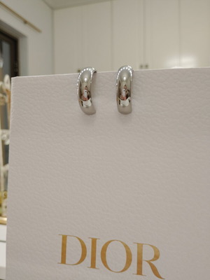 Earrings hoop style silver like new