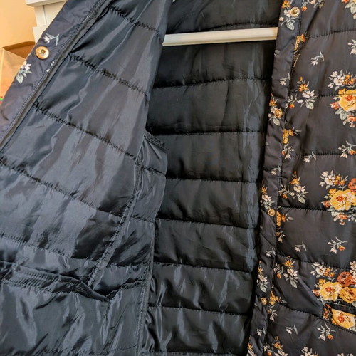 Sfera jacket size M like new