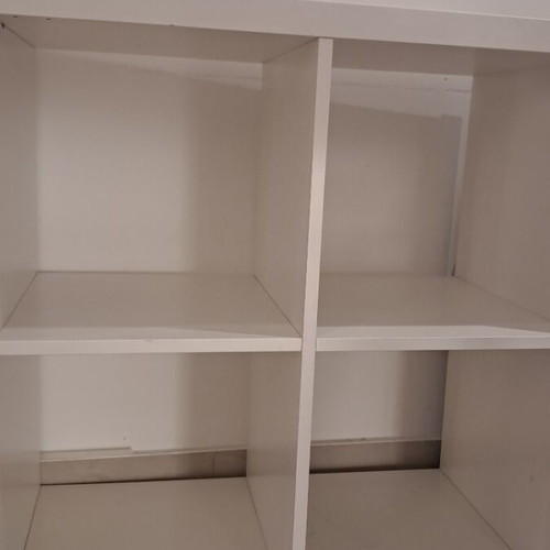 4-square shelf unit