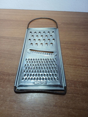 Vegetable grater used