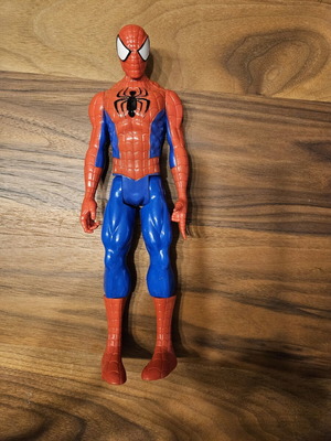 Hasbro Marvel Titan Hero Series Spider-Man action figure 12 inch like new