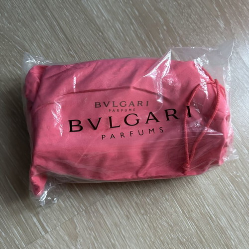 Bvlgari beauty pouch new, pink