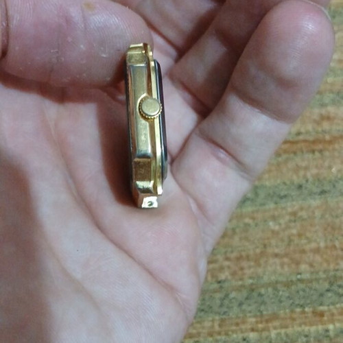 Seiko watch used, gold color, unisex