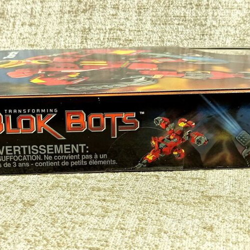 Mega Bloks Torch Transforming Blok Bots set 9338