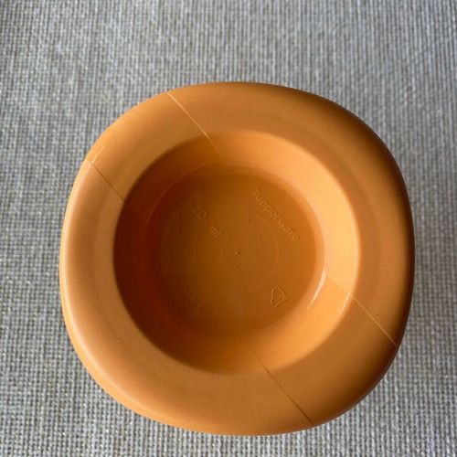 Vintage Tupperware Pastry Container 450 ml like new