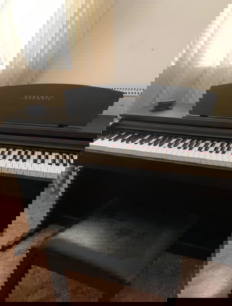 Ηλεκτρικό πιάνο Kurzweil M90 με βαρυκεντρισμένα πλήκτρα