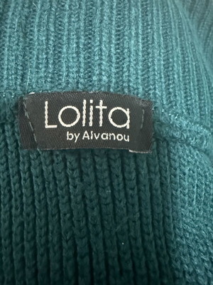 Knit used green sweater