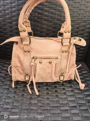 Vera Pelle handbag like new, pink suede, Balenciaga style