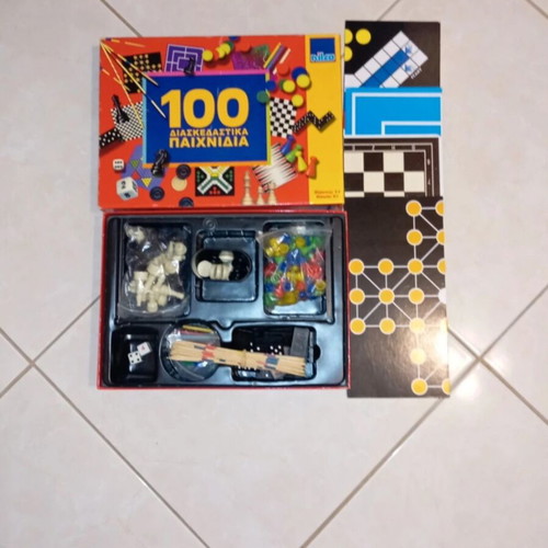 Board game 100 fun games like new