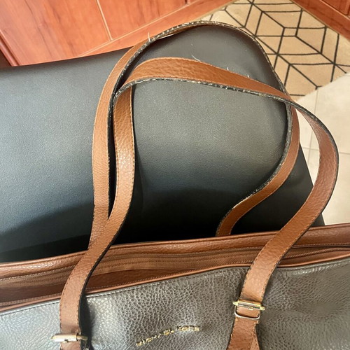 Michael Kors Leather Tote Bag like new, brown with gold details