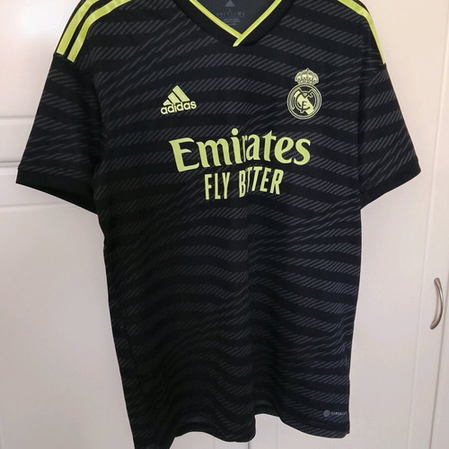 Real Madrid Adidas sports jersey 2022-2023 like new, size Large