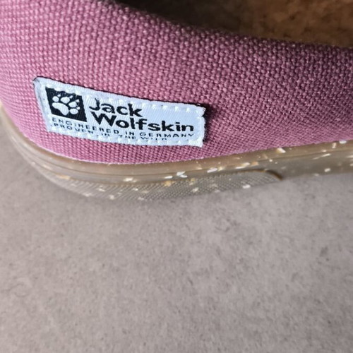 Jack Wolfskin women's canvas shoes like new, size 38