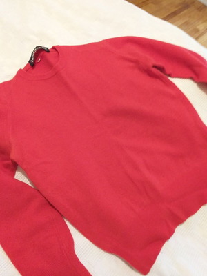 Lanaplex wool sweater in vibrant red like new made of pure virgin wool