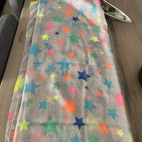 Benetton scarf like new, multicolored