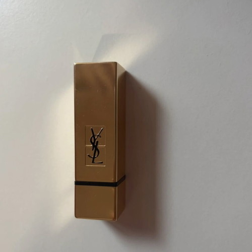 Yves Saint Laurent Rouge Pur Couture Lipstick shade 70 Le Nu