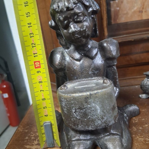Art Deco sculpture signed, numbered, used