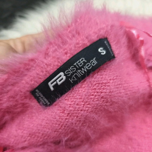 Women’s pink fluffy knit set like new, crop jacket S and crop top XS