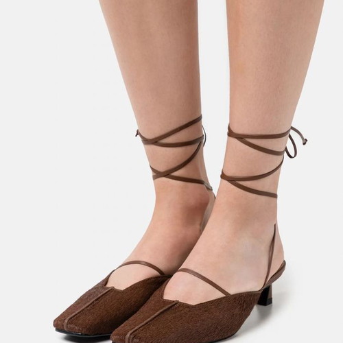 Reike Nen Shoes New with Strap, Brown, Size 38