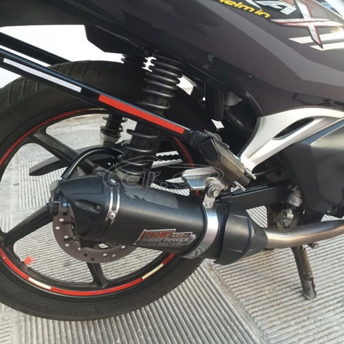 Honda Supra 125 X motorcycle with Helm-in, 2015 model