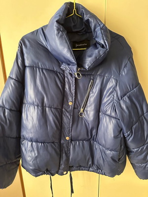 Stradivarius oversized puffer jacket like new, blue, size M
