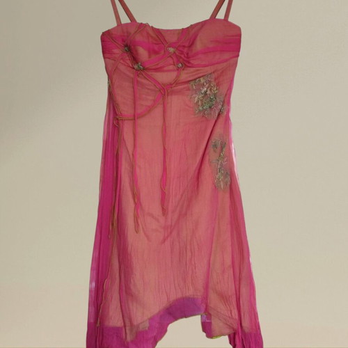 DAK cocktail dress like new, chiffon, fuchsia with light green lining