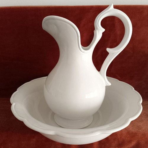 Ceramic wash basin and pitcher set used, French origin, early 20th century