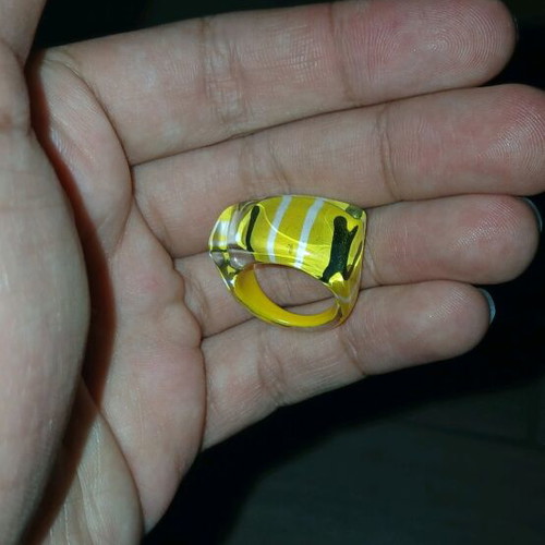 Vintage yellow ring used, for small finger