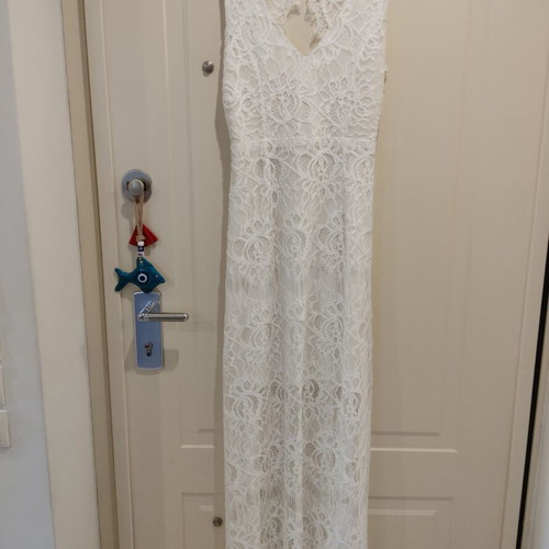 Maxi dress Lynne made in Greece like new, lace with lining