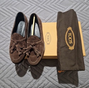 Tod’s loafers
