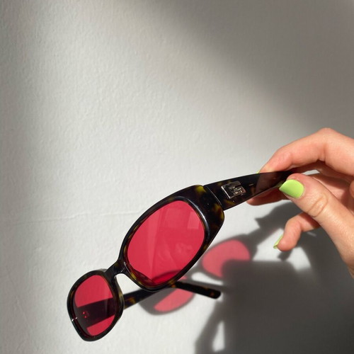 Gucci sunglasses used with red/pink lenses