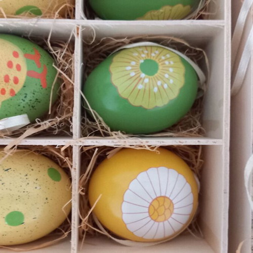 Easter natural eggs hand-painted like new, pack of 33 with box