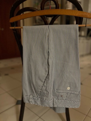 Tommy Hilfiger women's striped pants like new, size 10