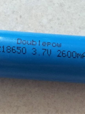 Σετ δύο μπαταρίες λιθίου 18650 2600mAh καινούργιες με θήκη αποθήκευσης