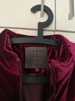 Lynne jacket new, size 42