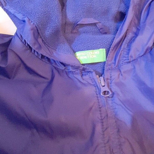 Benetton windbreaker jacket blue like new for girls