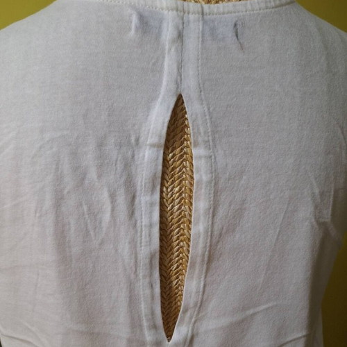 White sleeveless tops American Eagle and Sfera like new with embroidered details and cut outs