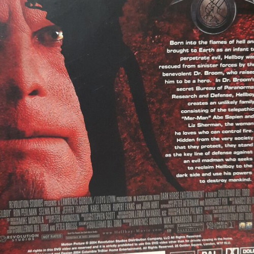 Hellboy collector's edition 3-disc DVD like new, subtitles
