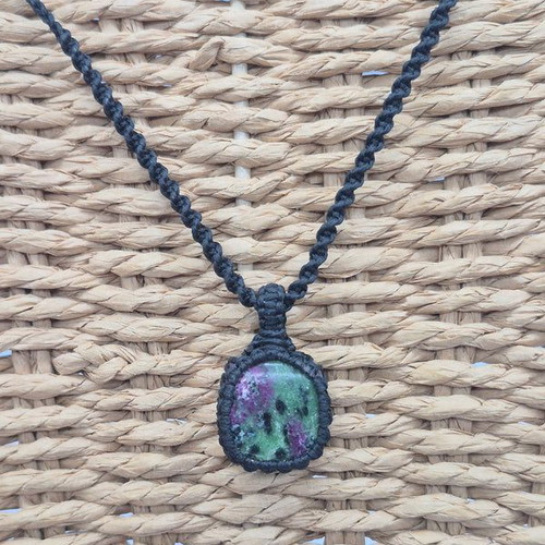 Ruby Zoisite Crystal Macrame Necklace new