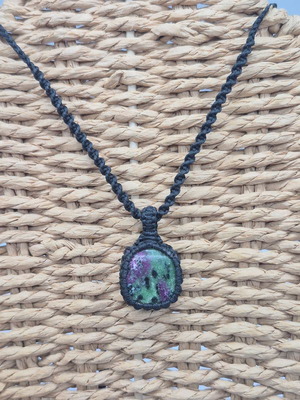 Ruby Zoisite Crystal Macrame Necklace new