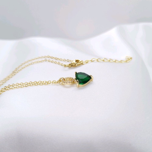 18K Gold-Plated Necklace with Green Heart Pendant 45 cm New