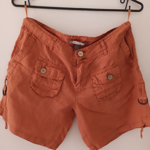 Attrattivo shorts like new