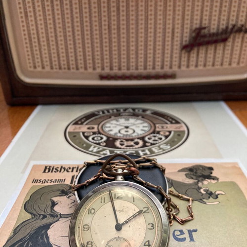 Kienzle 46/0c pocket watch 1945 used, gray and beige