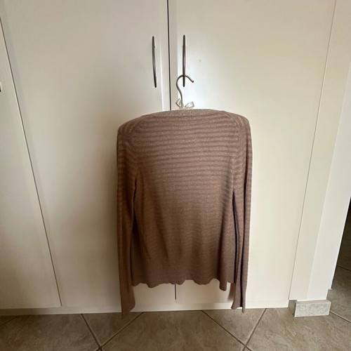 Mango cardigan in golden color like new, slim fit