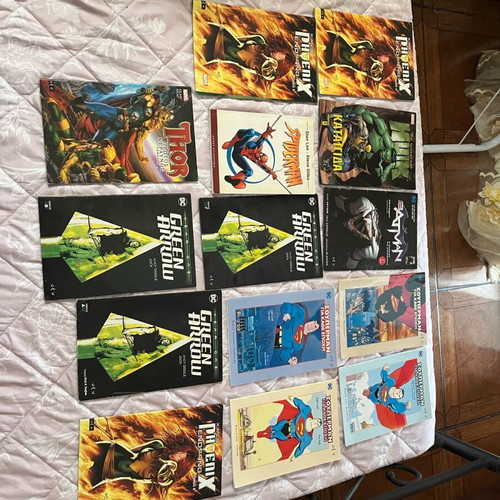 Comics pack of 14 used with Marvel and DC